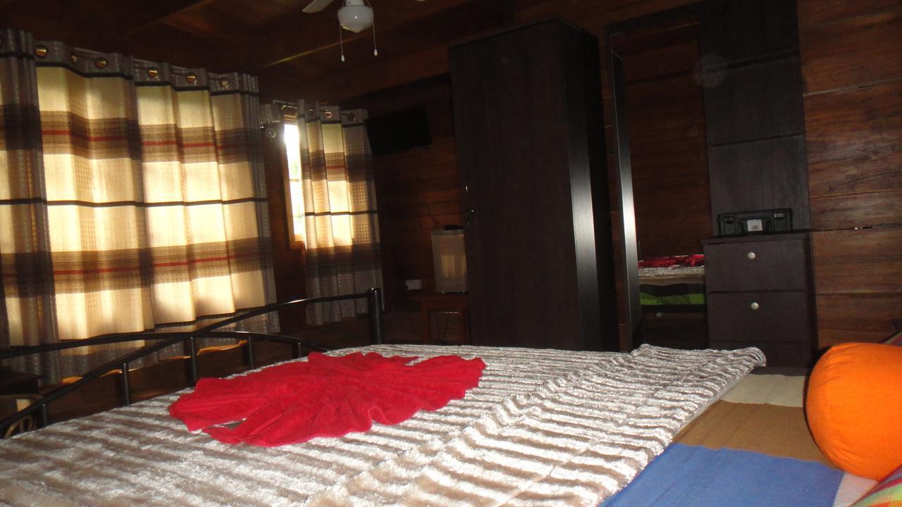 Ma Oya Retreat Pinnawala Pinnawala (Kegalle) Esterno foto